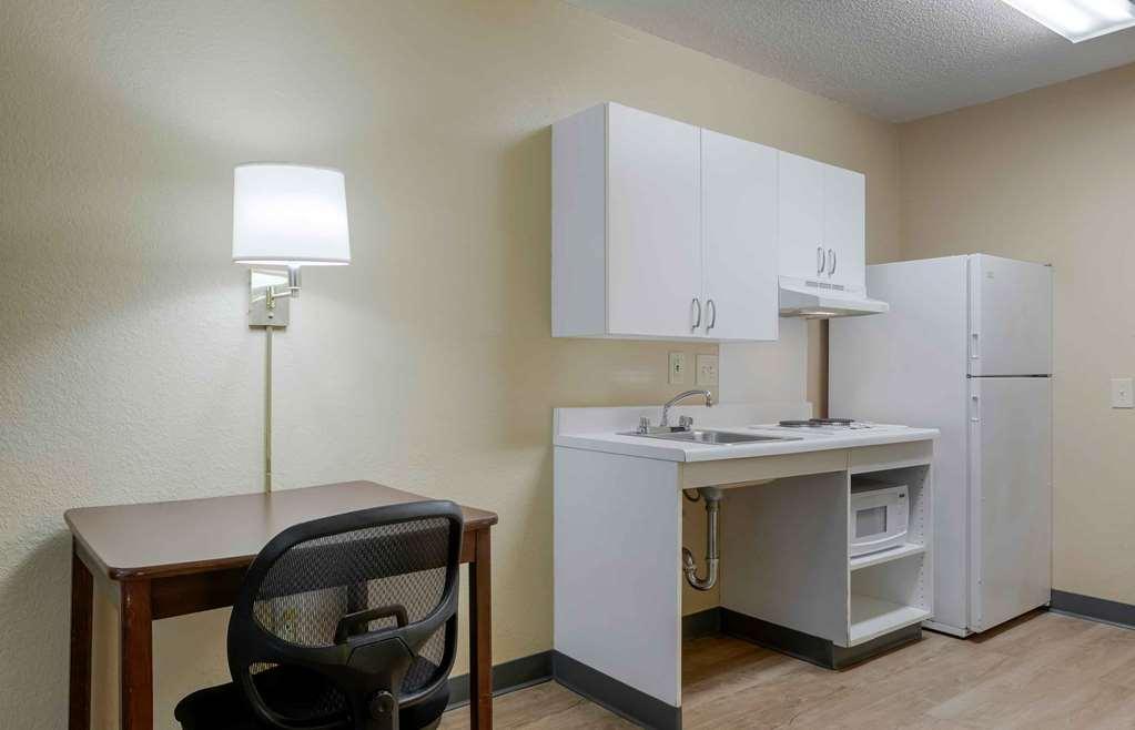 Extended Stay America Suites - Jacksonville - Camp Lejeune Стая снимка